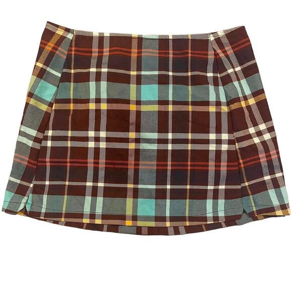 Urban Outfitters plaid mini skirt - Picture 8 of 12